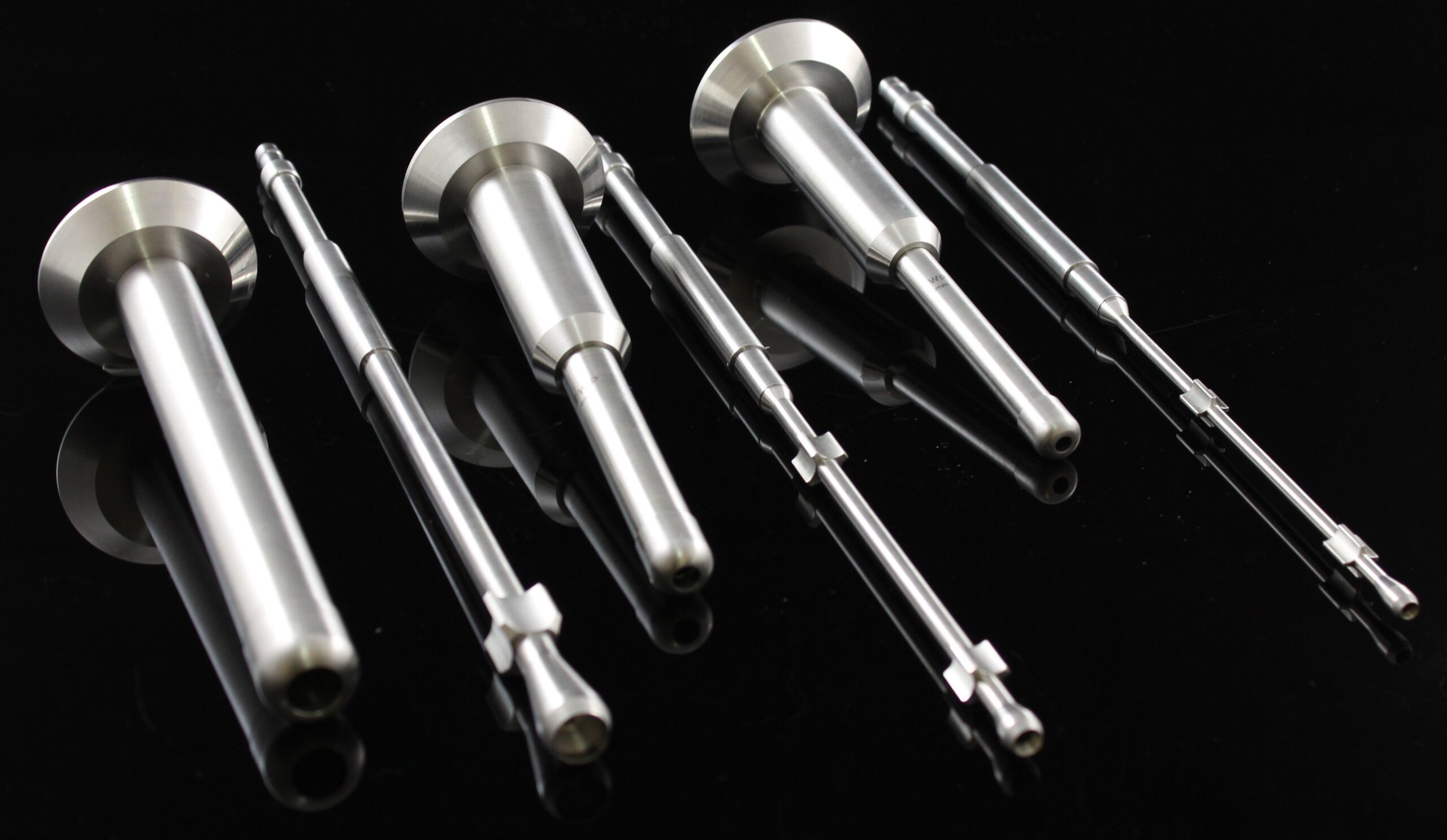 Đầu vòi chiết dược phẩm bằng Inox 316L gia công tiện phay CNC đánh bóng gương
