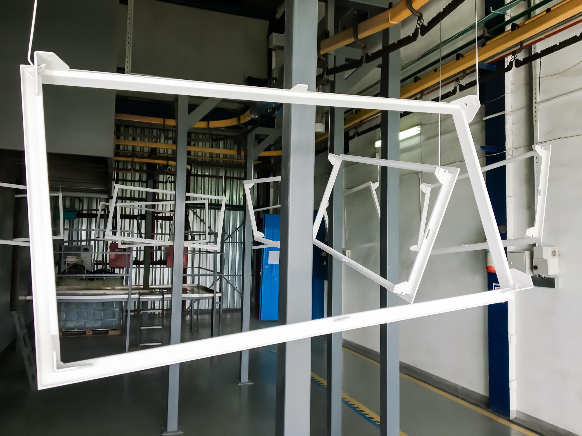 Dịch Vụ Sơn Tĩnh Điện Công Nghiệp Cao Cấp Cơ Khí Lê Thịnh